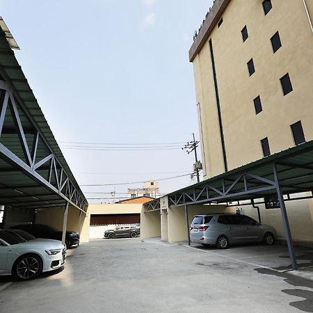 Mari Hotel Chungju Extérieur photo