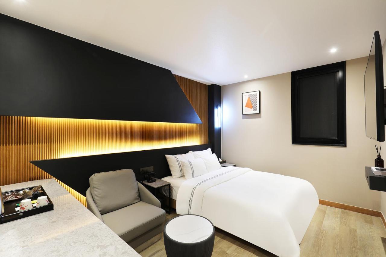 Mari Hotel Chungju Extérieur photo