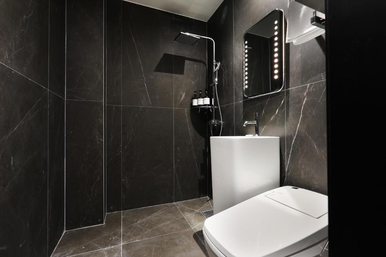 Mari Hotel Chungju Extérieur photo