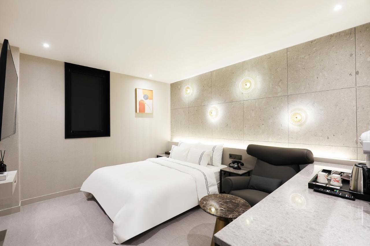 Mari Hotel Chungju Extérieur photo